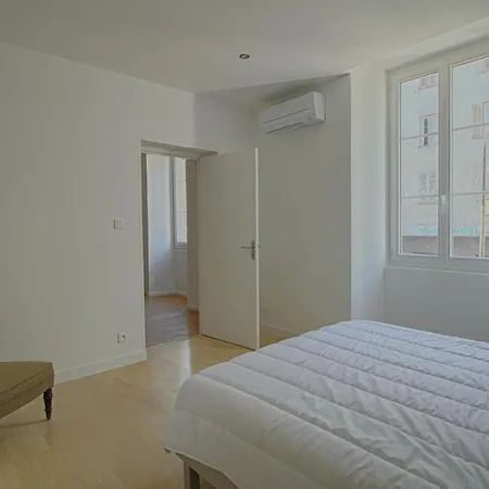 Bel Centre Ville Ajaccio 公寓 *